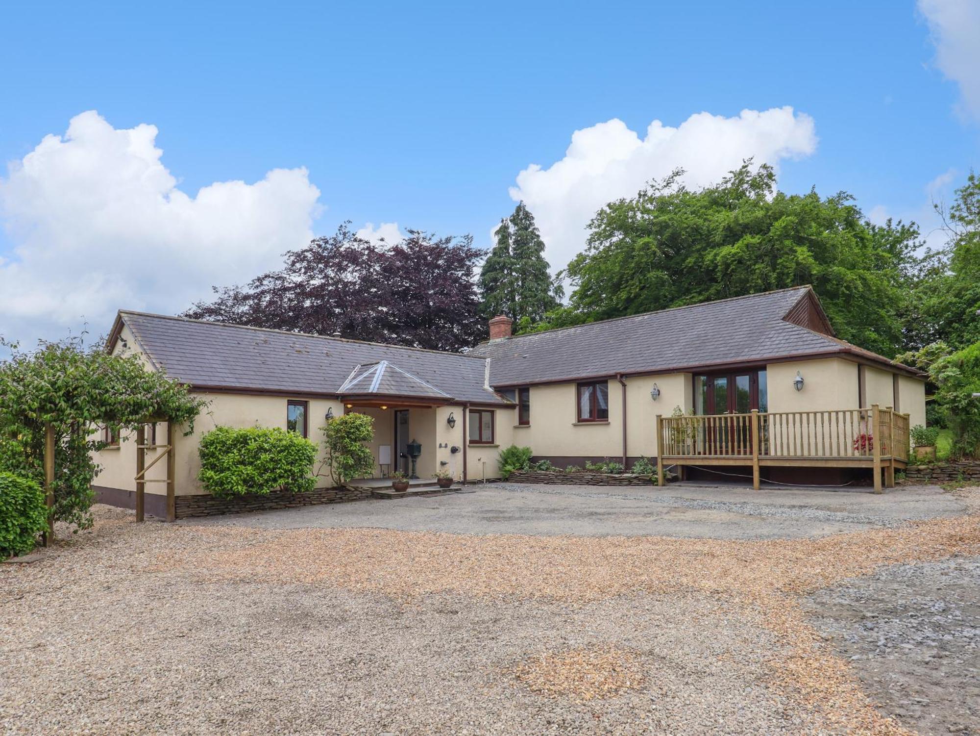 Hole Park Villa Holsworthy Exterior photo