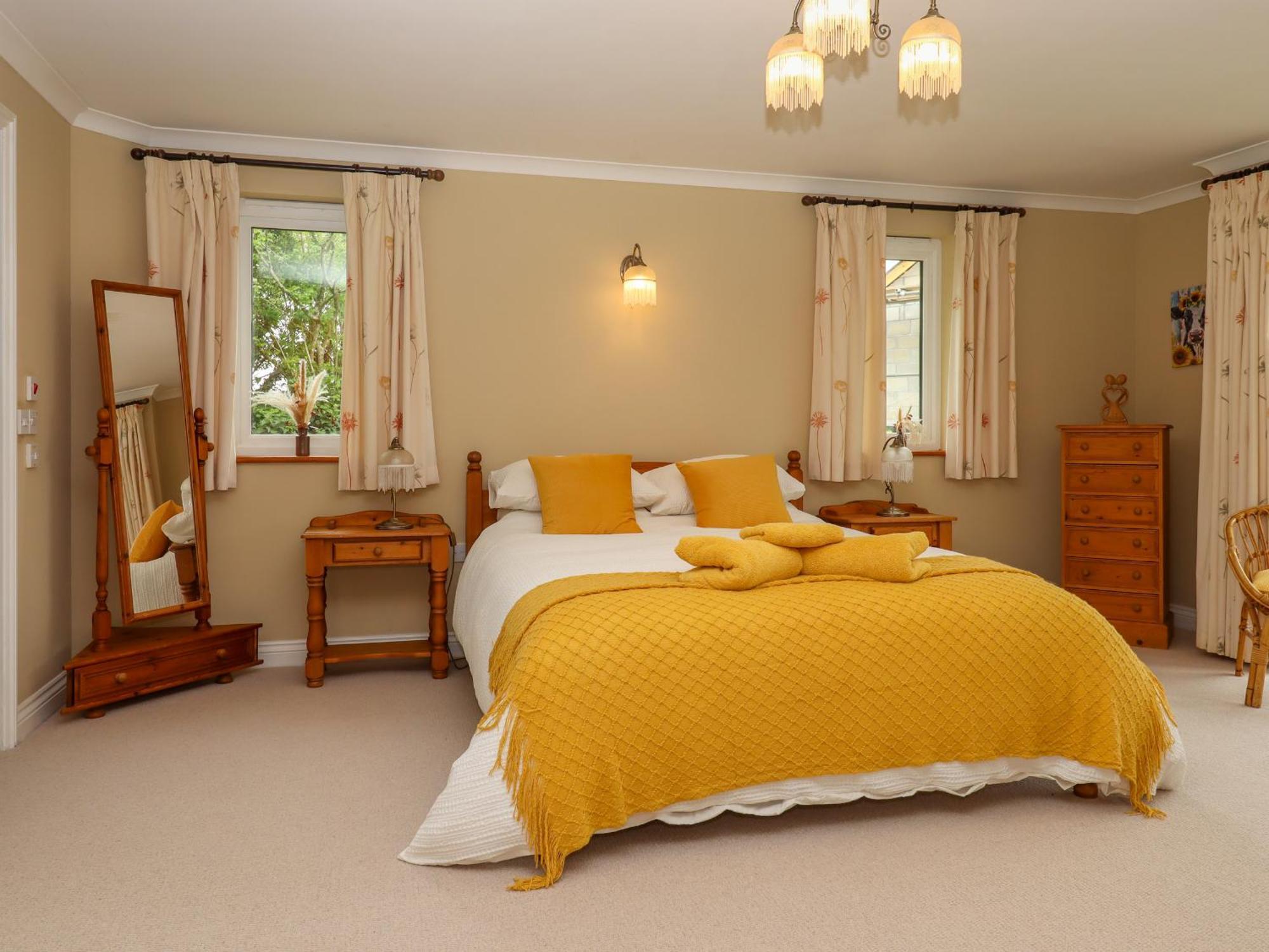 Hole Park Villa Holsworthy Exterior photo