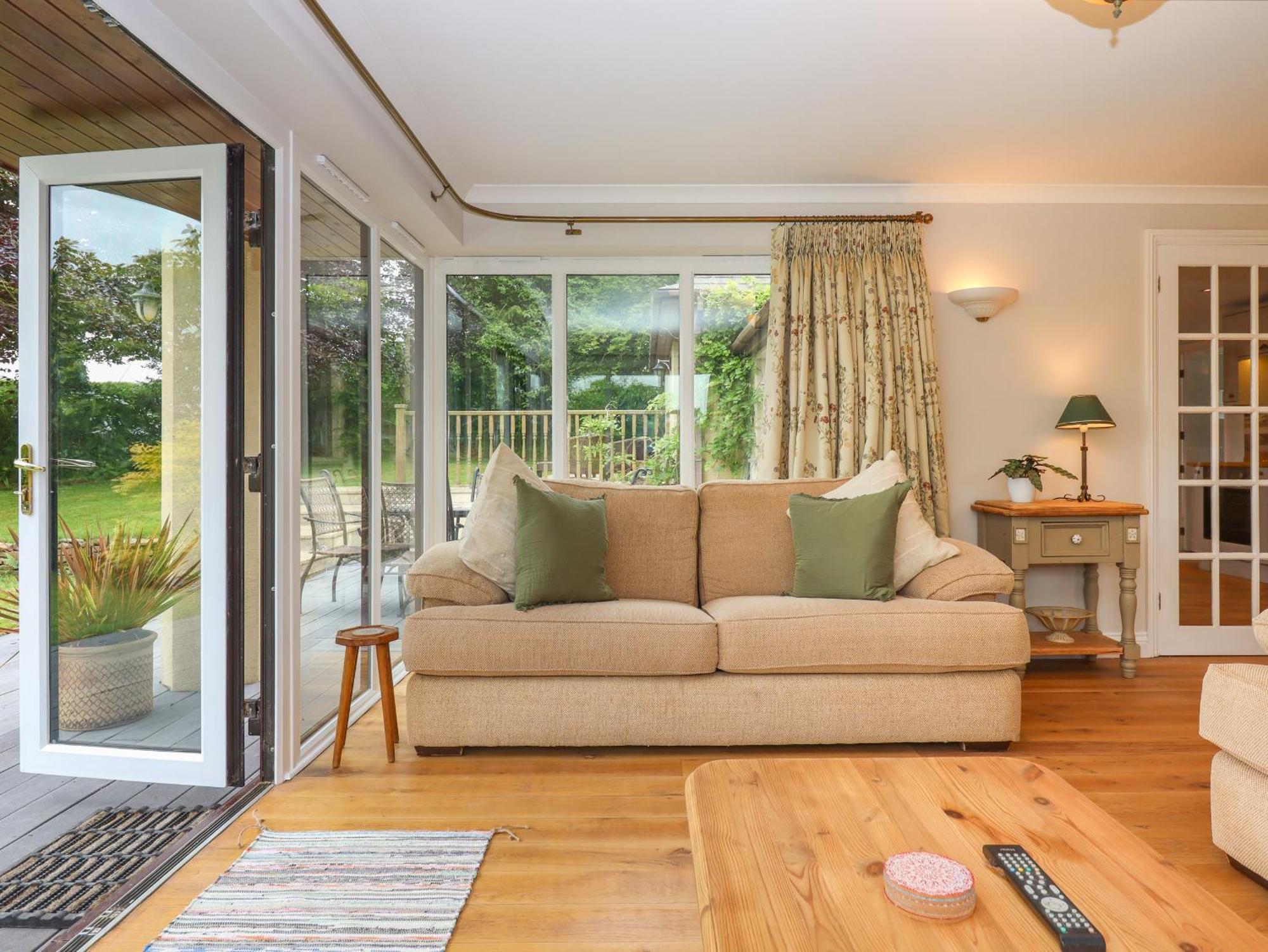Hole Park Villa Holsworthy Exterior photo